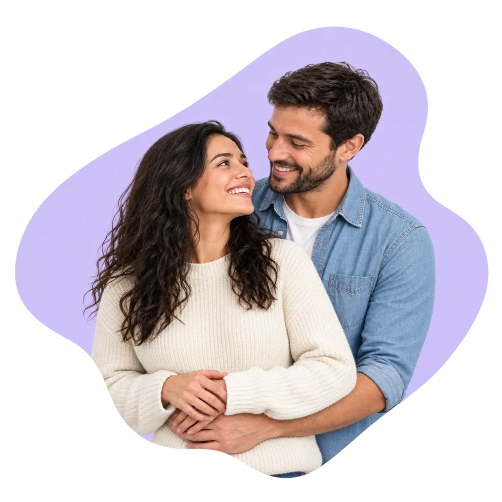 Um casal partilha um momento de cumplicidade.